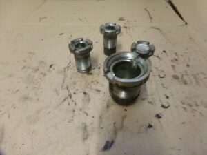 jeu d'écrou de serrage moteur Triumph sprint rs 2001 2004