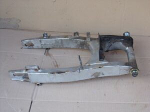 bras oscillant Hyosung 650 gt Comet 2004 2008