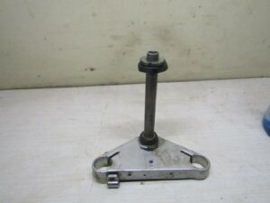 TÉ DE FOURCHE INFÉRIEUR APRILIA CLASSIC 125 (1995 À 2001)