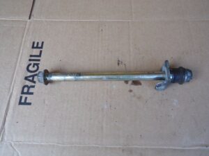 axe de roue arrière Hyosung gtr 650 Comet 2004 2009