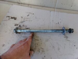 axe de roue arriere yamaha tdr 125 4fu 93 2003