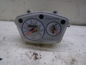 compteur tableau de bord peugeot kisbee 4t 12 p