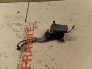 maitre cylindre de frein avant scooter sym jet one 50 2t