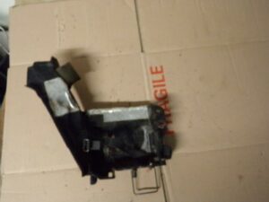 support de batterie YAMAHA DT 125 RE dtx 2004 2007