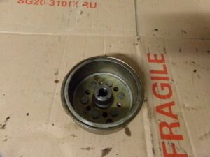 VOLANT ROTOR YAMAHA TDR125 DTX125 .Ref: 4FU-85550-00
