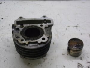 cylindre kymco agility 50 4t 12 pouces