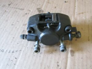 etrier de frein avant gauche piaggio 300 yourban lt 2011 2017