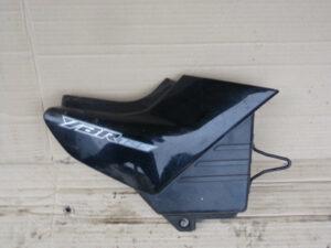 cache lateral droit yamaha ybr 125 5VL-F1711-00-5X