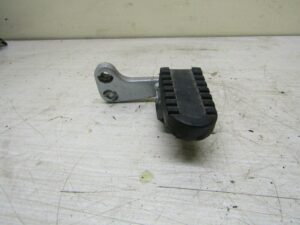 Platine de repose pied pilote droit origine Moto Yamaha 660 XTZ tenere 1991-1993