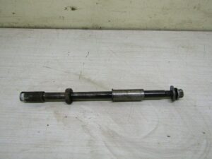 axe de roue arriere YAMAHA 900 DIVERSION 4KM - 1994/2003