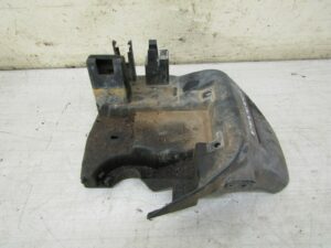 passage de roue cache sous selle Peugeot Zenith type FE052