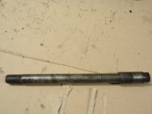 axe de roue avant Suzuki 600 Bandit 1995 a 1999