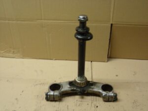 te de fourche inferieur Suzuki 600 n Bandit 1995 a 1999