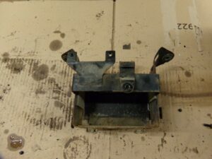 bac a batterie suzuki gsxf 750 gr78a 89 97