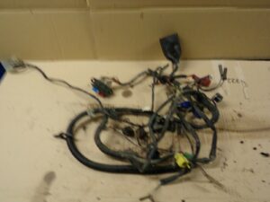 FAISCEAU ELECTRIQUE suzuki gsxf 750 gr78a 89 97