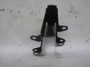 support de culasse distribution triumph 900 trident tiger 1993 96