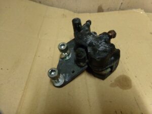 etrier de frein avant gauche piaggio x9 125 evolution