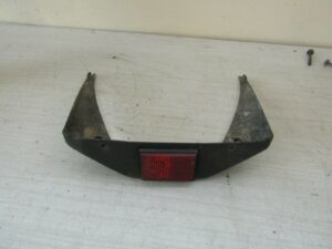 cache sous feu arriere suzuki 750 GSXF 89 96