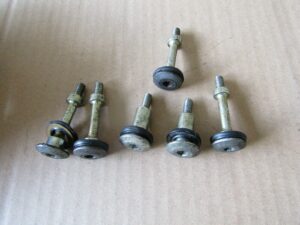 vis de cache culbuteur triumph 955 sprint rs 2000 2004