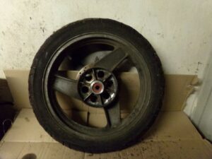 jante roue arriere kawasaki gpz 500s 1994 2002