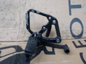platine droite honda 600 cbr pc 19 50600-KT8-000