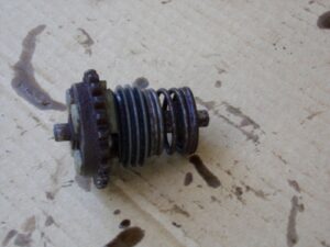 regulateur de valve honda cr 125 1988 19200-ks6-830