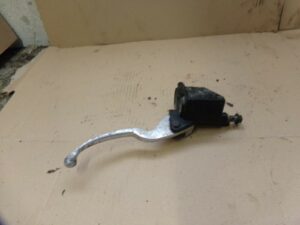 maitre cylindre de frein avant sym orbit 2 50 4t