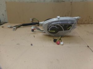 compteur tableau de bord 1500 km sym orbit 2 50 4t