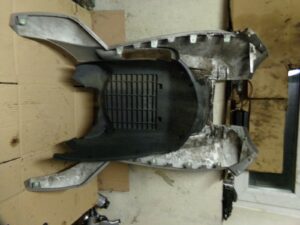 bas de caisse peugeot satelis abs 125 2008 2012