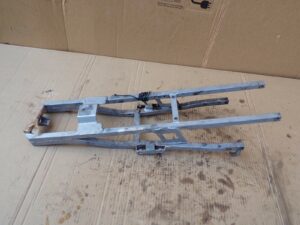 boucle arriere de cadre derbi gpr 125 nude gilera sc 125 2004 2009