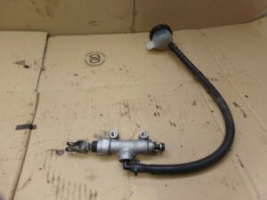 maitre cylindre de frein arriere kawasaki er6 2009 2012