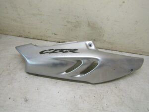 CARENAGE ARRIERE DROIT HONDA CBR 900 1997