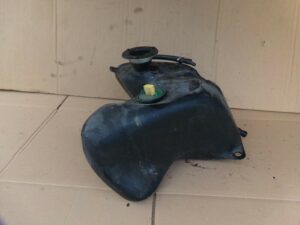 reservoir a carburant aprilia area 51