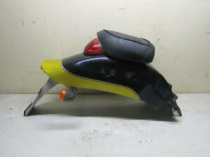 garde boue arriere complet avec selle feu aprilia classic 125 rotax 1995 2001