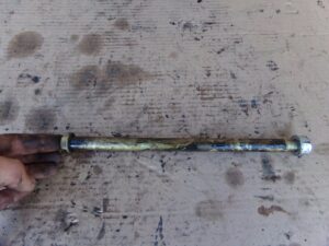 axe de bras oscilliant Honda Cbr 600 f 1995-1998 pc 31