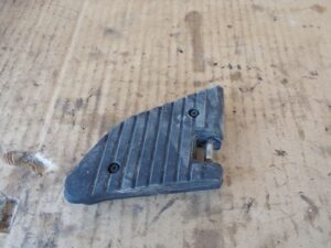 cale pieds arriere gauche Honda SH 125 / 150 2001 - 2004