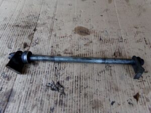 axe de roue arriere KAWASAKI 600 ZZR 1989 1997