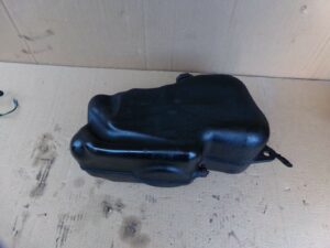 reservoir a carburant piaggio mp3 125 2003 2009 a carburateur