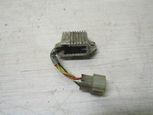 REGULATEUR CHARGE REGULATEUR DE TENSION YAMAHA DTR DT-R 125 (1989 - 2004)