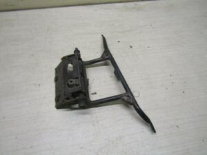 charniere de selle axe pivot support de selle HONDA 125 FES PANTHEON 2003 - 2007