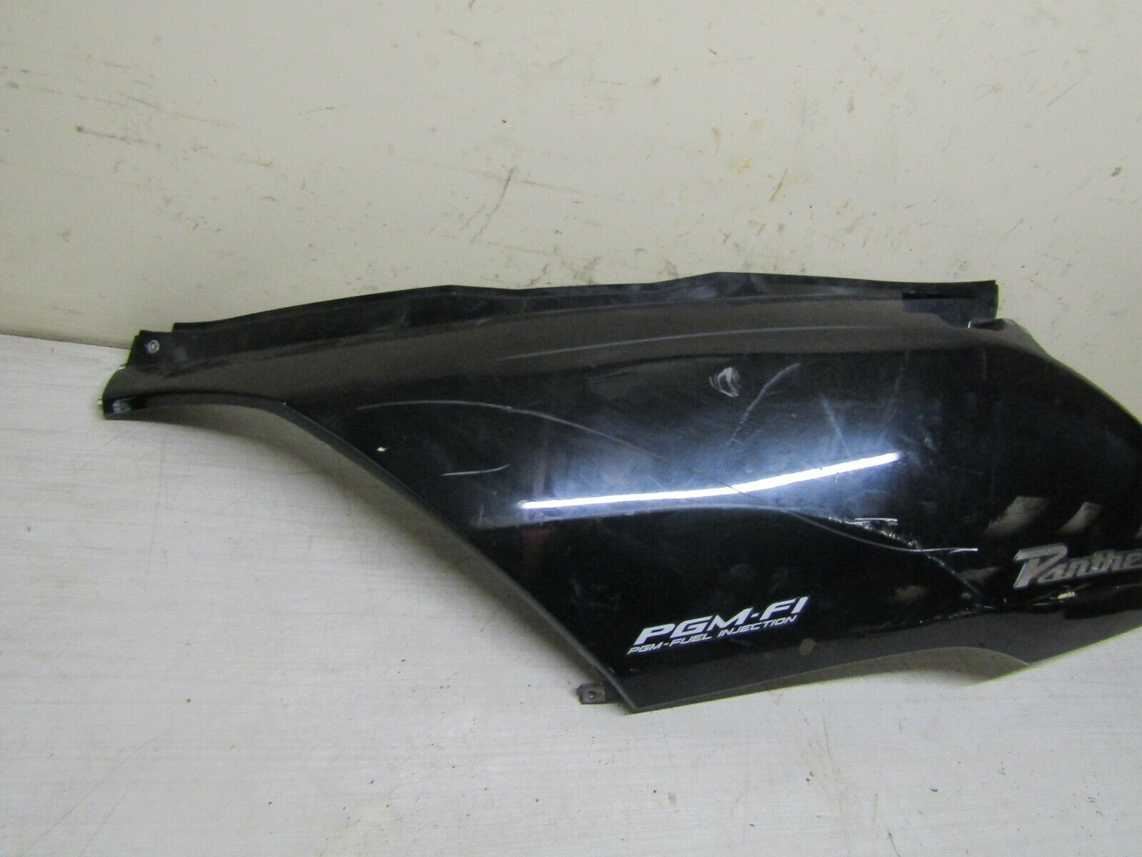 CARÉNAGE FIANCHETTO SOUS Panneau Gauche Noir Yamaha TMax 500 2004 2005