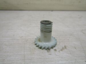 ENGRENAGE DE COMPTE TOURS pour Yamaha DT125R 14F-17831-00