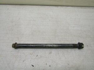 axe de roue arriere yamaha xt 550 82 83 5y3
