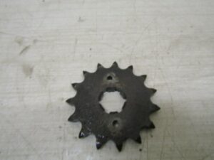 pignon de sortie de boite yamaha xt 550 82 83 5y3