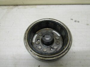 volant moteur yamaha xt 550 82 83 5y3