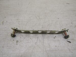 barre de jonction carenage sous reservoir ybr 125 injection 2007 2009 3vl-f42160