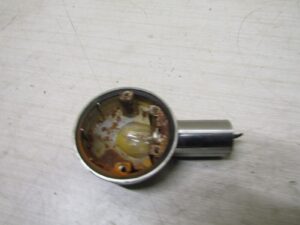 corps de clignotant gauche avant suzuki intruder 125 1999 2007