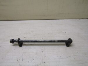 axe de roue arriere suzuki intruder 125 1999 2007