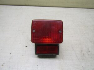 Feu rouge arrière suzuki VL 125 250 Intruder 35710-27F00 VL125 VL250