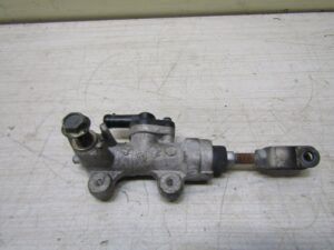 maitre cylindre de frein arriere suzuki hayabusa 1300 1999 2007